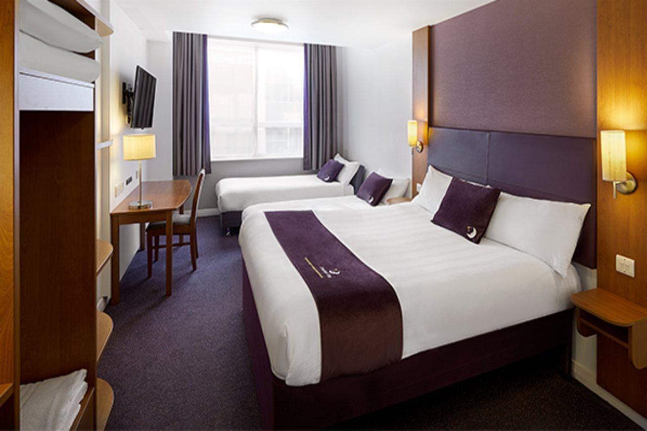 Premier Inn Liverpool John Lennon Airport Vùng Vùng Speke Ngoại thất bức ảnh