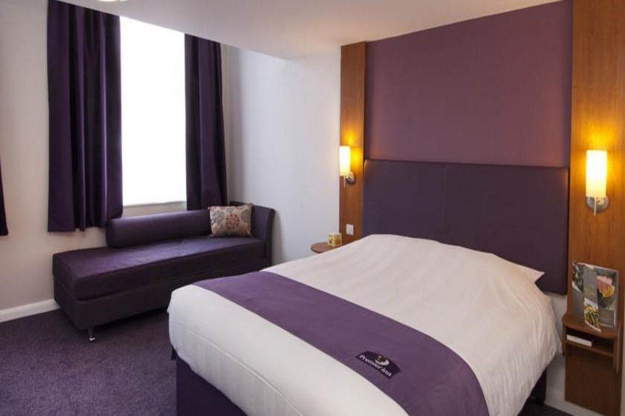 Premier Inn Liverpool John Lennon Airport Vùng Vùng Speke Ngoại thất bức ảnh
