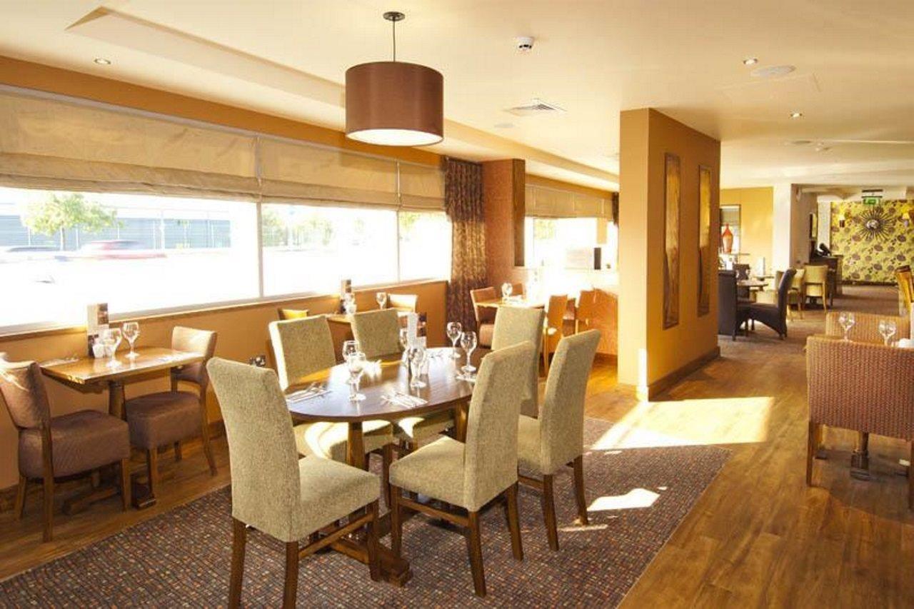 Premier Inn Liverpool John Lennon Airport Vùng Vùng Speke Ngoại thất bức ảnh